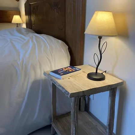Oda ve Kahvaltı Privee Avec Salle De Douche Feneyrols