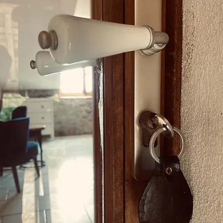 Privee Avec Salle De Douche Oda ve Kahvaltı